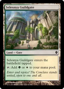 《セレズニアのギルド門/Selesnya Guildgate》[C13] 土地C